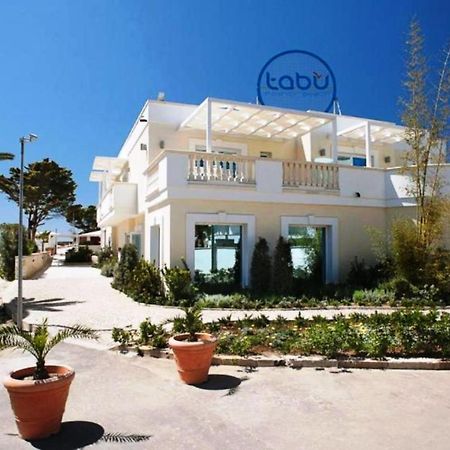 Tabu Hotel Порто-Чезарео Экстерьер фото