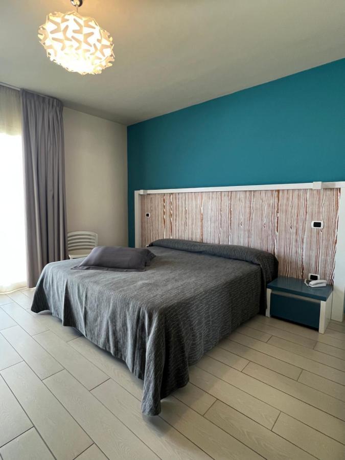 Tabu Hotel Порто-Чезарео Экстерьер фото